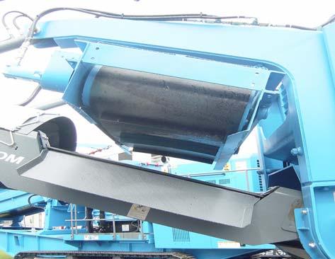 ON PLANT SIDE/DIRT CONVEYOR Conveyor type: Width: Discharge height: Drive: Lubrication: Head shaft: Tail shaft: Position: Steel troughed belt, hydraulic folding for transport. 600mm. 2.3m.
