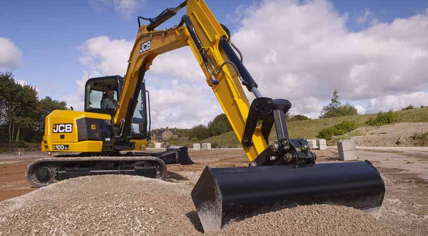 8 Standard high and optional low flow auxiliary hydraulics enable you to operate all sorts of versatility-enhancing attachments.