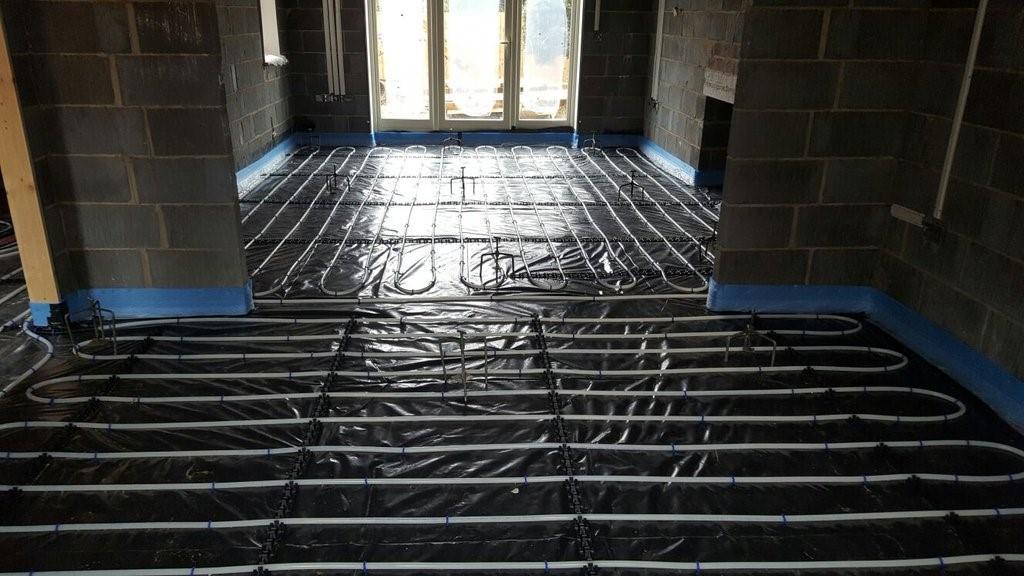 Polythene also prevents screed additives affecting the insulation board. Lap joints 100mm.