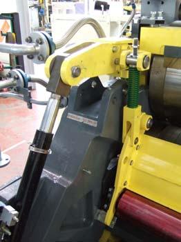 control Independent setting on each side of machine (drive side and operator side) Pressure