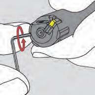 Clean blade, cartridge and blade seat (do not use compressed air note the adjusting wedge). 3.