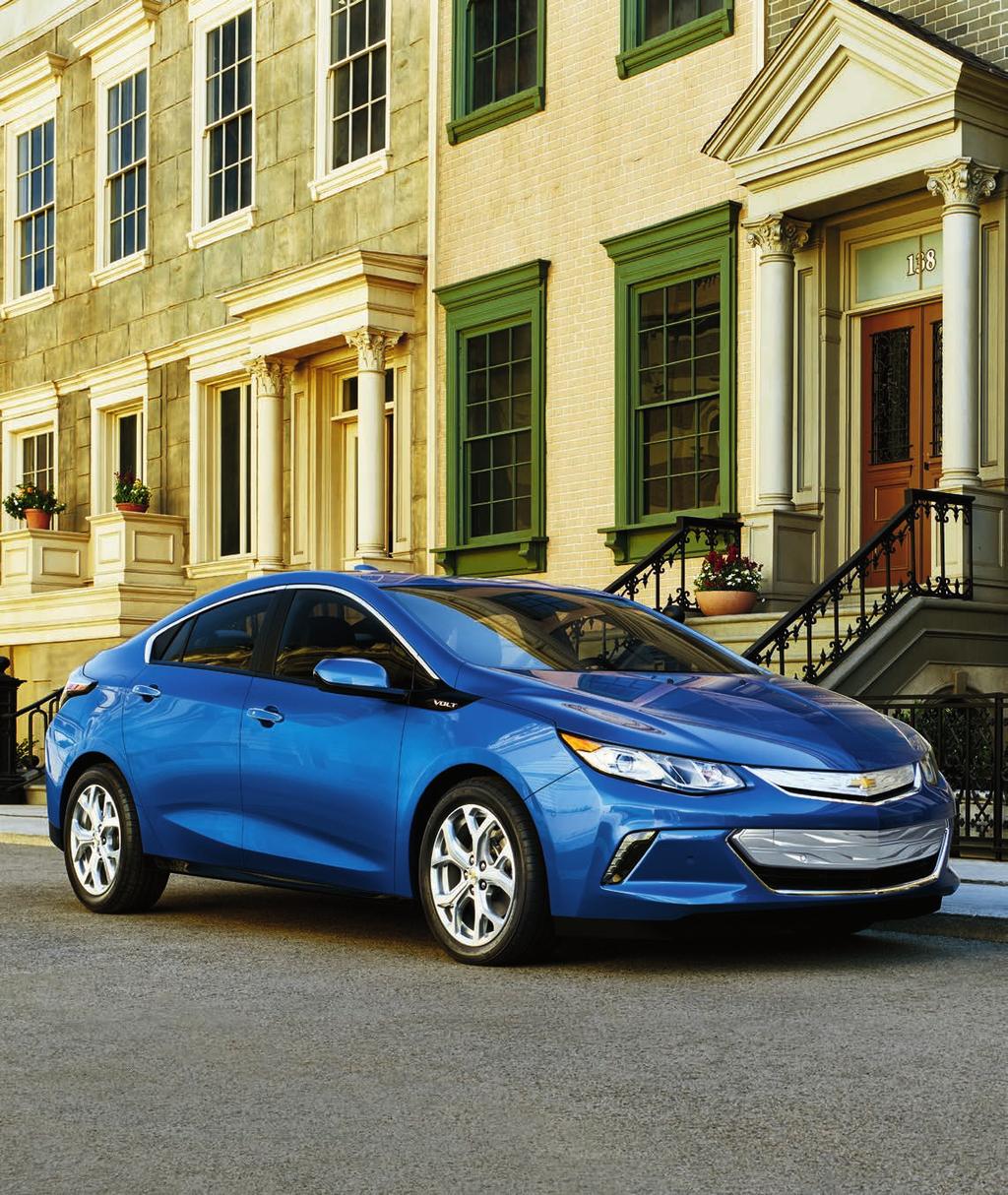 TAKE CHARGE OF EVERY DRIVE. You want to drive on your terms. Set your own limits. Go your own way. And the 2018 Chevrolet Volt gets that.