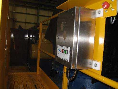 Metal Detector Eriez metal detector fitted as standard Stops the feed conveyor