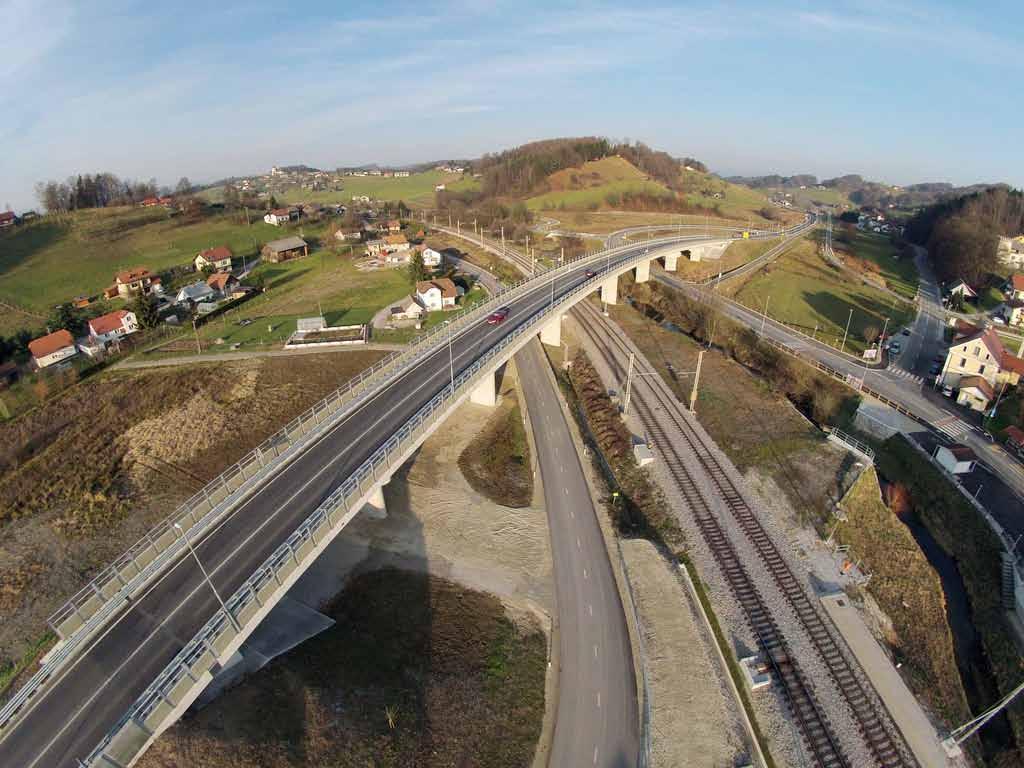 V primeru gradnje viadukta v Grobelnem se je ravno zaradi iskanja alternativne tehnologije gradnje, ki bi bila bolj prilagojena Izvajalcu izoblikovala rešitev, ki je v ideji enostavna, v dejanski
