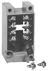 The slots in the plate allow a maximum horizontal adjustment of 1 and vertical adjustment of 1-1/4 es E50KH3 Jumpers for Two-Pole Receptacles Jumpers for