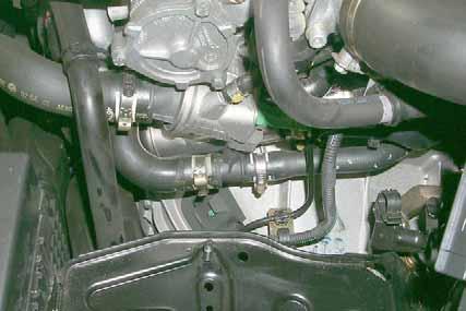 Alfa Romeo 47 B Routing in engine compartment C 6 B C 7 Pull hose on