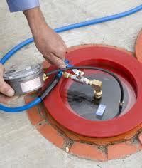 SPILL BUCKET TESTING Single-Walled Spill Bucket Vacuum Test Clean and examine the spill bucket Install special test cover Pull a vacuum
