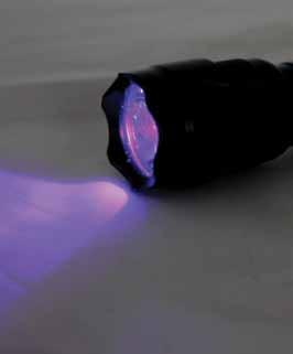 It also features flashing and SOS modes signalling or emergencies. This compact and lightweight flashlight utilises the latest in UV technology. With a 1W powerful LED emitting an Ultra-violet beam.