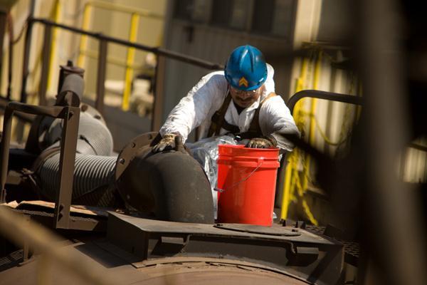 high-capacity overhead crane systems, environmentally-compliant paint spray, and closed loop cleaning systems Sample services include: