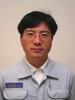 kariéru v spoločnosti Hyundai Motor Company v roku 1985. Pracoval tam spolu 14 rokov a bol zodpovedný za výrobu v lisovni.