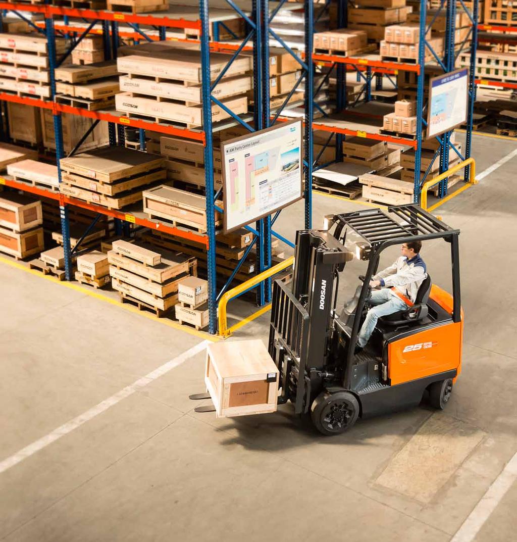 Whenever the operator leaves the seat, the truck s parking brake automatically applies an unlimited ramp-hold function, ensuring the safety of the workplace.