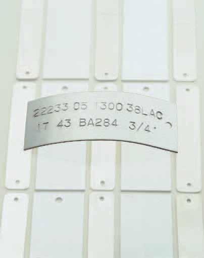 Nameplate contains informationregarding valve type, body-bonnetmaterial, seat-wedge and stem composition, class and diameter. On the nameplate the relevant mark isincorporated.