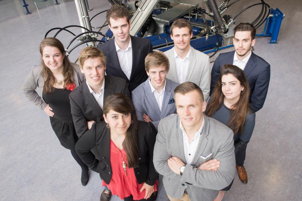 Introduction Introduction Delft University of Technology International Group Aerospace Engineers Contribute to space