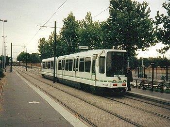 comfortable The re-birth of trams A favorable public image Cost-effective public transport system