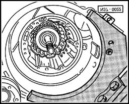 Transmission, disassembling and assembling Page 29 of 60 37-75 - Install 4th gear clutch