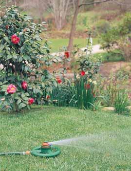 GS1 Gear Drive Sprinkler Registered Design The GS1 is a fully adjustable lawn and garden sprinkler. Full or part circle adjustable spray pattern 15 to 360.