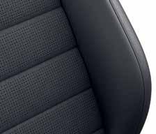 Colours & Upholstery The Golf Alltrack s broad colour palette complements the stylish interior trim, making configuration a simple pleasure.