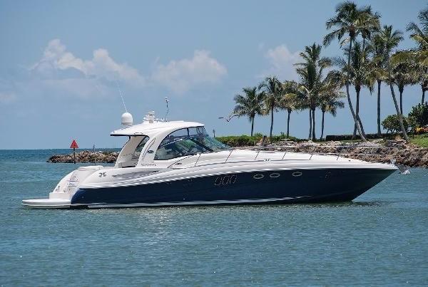 2006 Sea Ray 1 520 Sundancer Specifications Builder/Designer Year: 2006 Builder: Sea Ray Construction: Fiberglass Engines / Speed Dimensions Nominal Length: Length Overall: Beam: Max Draft: Dry