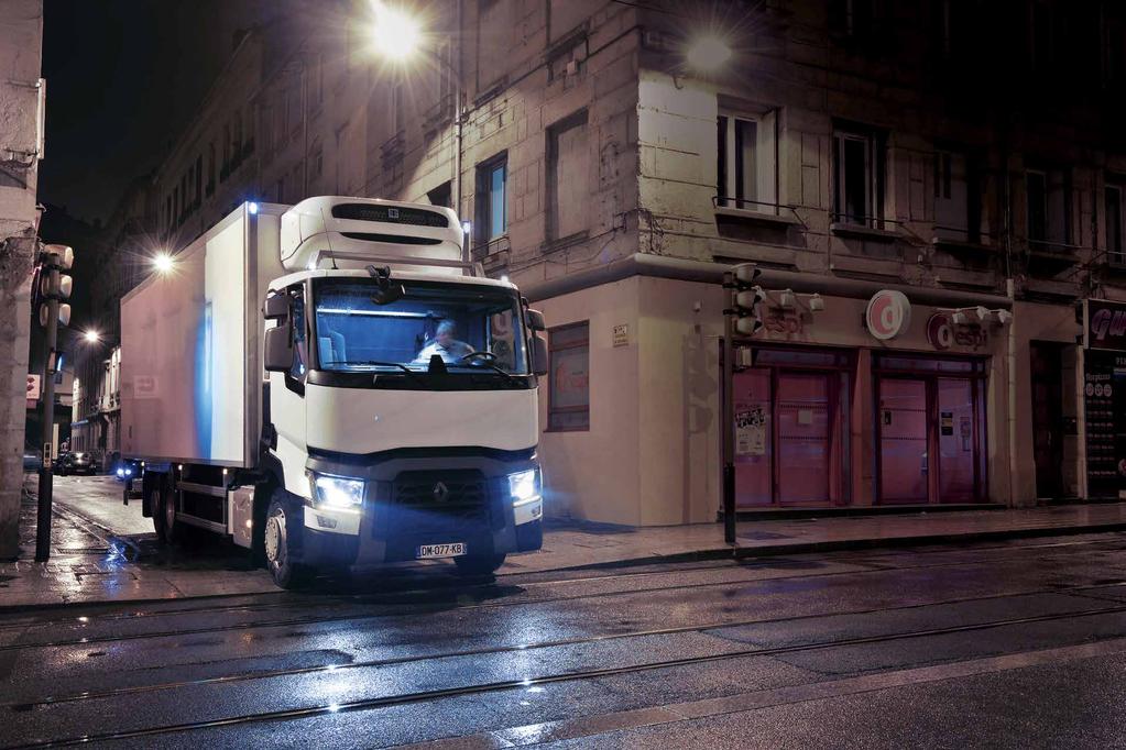 A TRUCK SHOULD NEVER LET YOU DOWN Renault Trucks helps you to keep your promises.