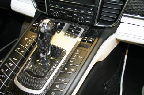 carbon fibre or wood veneer *OE-part required, modification only 970 403 00 Gearshift Lever, 970 404 00 available w ith carbon