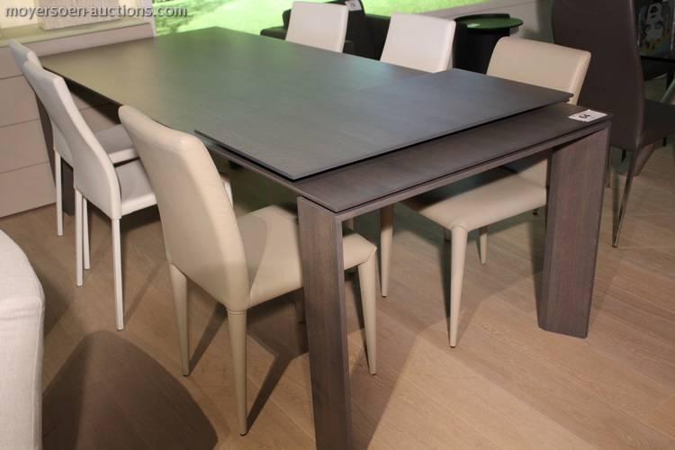 64 1 extendable solid oak dining table, color: