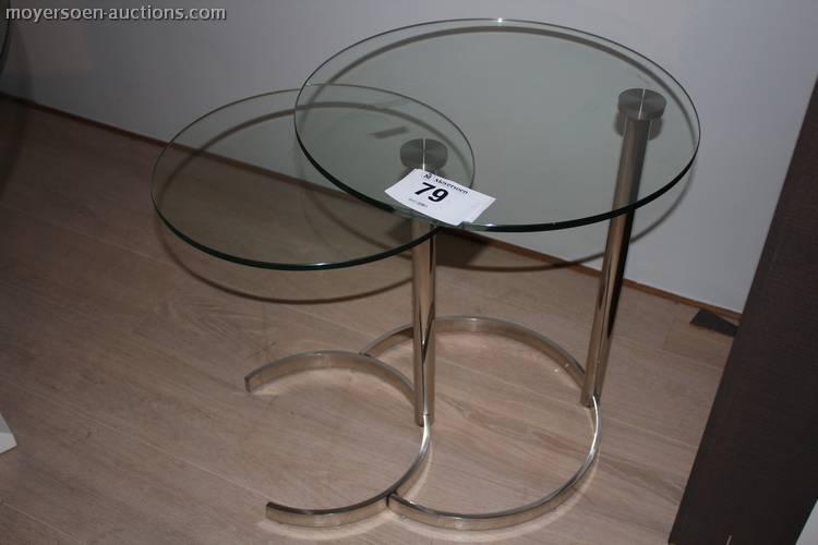 glass top and chrome base, dimensions: diameter 500 and 400mm,