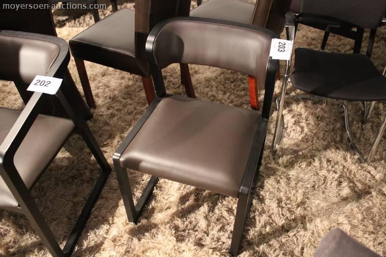 armrests, color: brown, 203 1