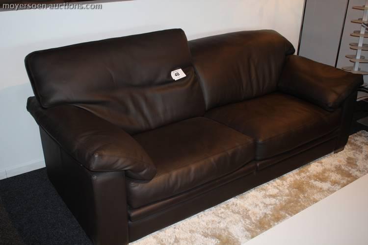 of: 1x3 seater and 1x is 2 seater, with extendable and