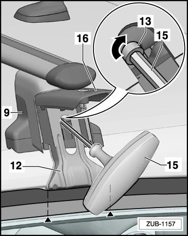 Gently tighten the bolt -13- using the torque wrench -15-. Follow the same procedure on the opposite side.