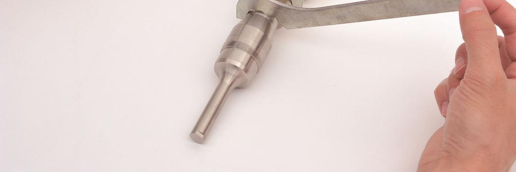 The tips on replaceable tip probes can be removed for cleaning and/or replacement.