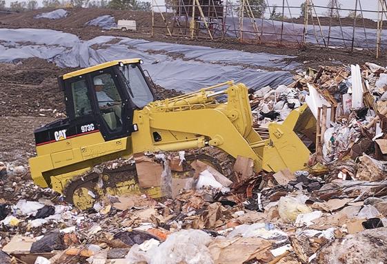 compacts, sorts, shreds and crushes materials. Bucket trash racks increase bucket capacity. Increases productivity when handling low density material and protects machine linkage from debris.