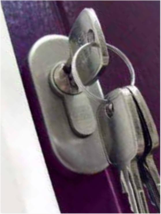 It features two self-locking hooks to provide additional security and two sealing elements ensure correct