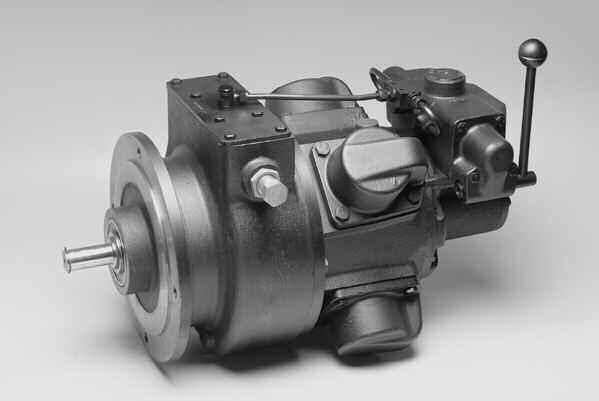 Radial Piston Air Motor Available with proportional hand or remotely controlled