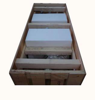2 Montage 2.1 Status of dispatch The bushing is transported in a ventilated wooden crate (1). It is supported by styro-foam cushions (2) located in the flange area.