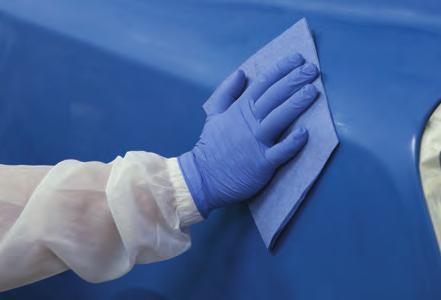 SINGLE USE GLOVES Nitrile gloves are designed for handling chemical and non-chemical compounds in the automotive refinish, marine, aerospace, metal work and wood work markets.