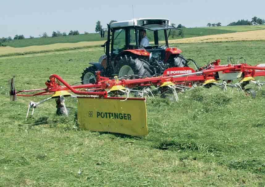 New: trailed 8- and 10-rotor tedders with unique ground hugging system Designed by professionals: a tedder for really large areas.