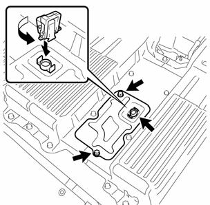 Remove the 2 bolts on each battery carrier duct and remove the battery carrier ducts LH, RH, and CENTER. Center 11.