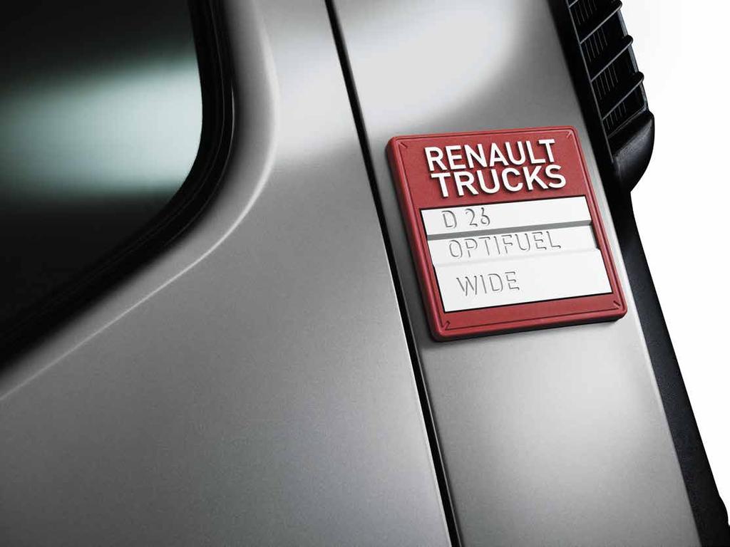 RENAULT TRUCKS_ 18 19 RENAULT TRUCKS_ ALWAYS AT YOUR SIDE Renault Trucks supports you throughout your vehicle s service life to guarantee you maximum long term availability of your working tool.
