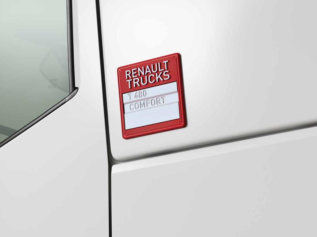renault trucks_ 18 19 renault trucks_ ALWAYS AT YOUR SIDE Renault Trucks supports you throughout your vehicle s service life to guarantee you maximum long term availability of your working tool.