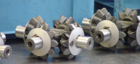 17 Center Differential Center differential serviceable use correct tools as described in