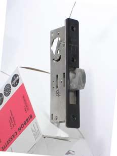 4000 4001 MS4002 Armored strike Maximum security strike for any MS1850S deadbolt.