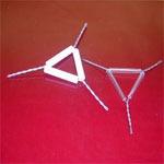 TRIANGLES Ceramic and galvanised wire Tube mounted