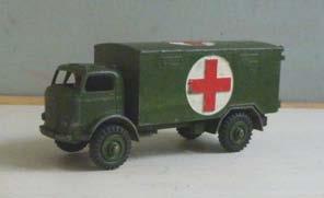 4.54 626 Fordson Military Ambulance, matt green. Hinged doors at rear. With driver.