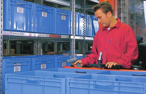 i BLUE GREY Euro containers Additional colours on request Polypropylene resistant to most oils, acids and alkalis, noise absorbent on conveyors, withstands temperatures between -20 and +100 Celsius