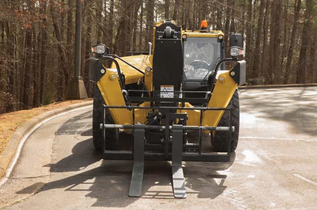 Make Loading Simpler Make loading simpler thanks to the transmission disconnect, enabling the operator to divert maximum flow to the hydraulics without driving the machine in either