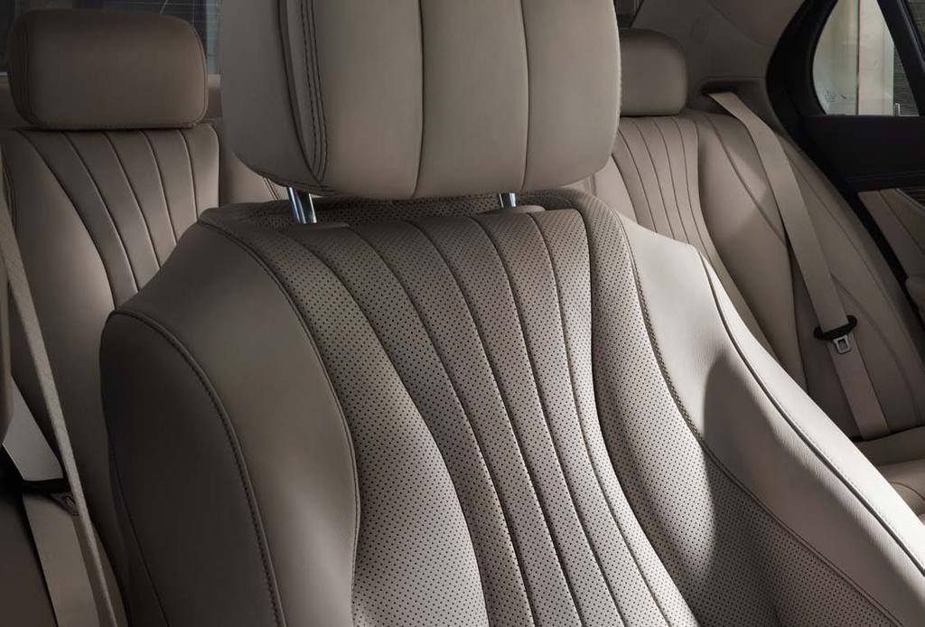 22 The new E-Class is an exclusive wellness oasis. The optional Active Multicontour Seat package with ENERGIZING massage function stimulates and relaxes the back muscles.