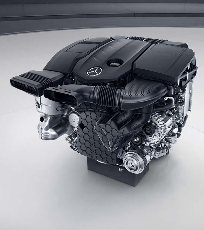 36 Power to your drivetrain. The 4-cylinder petrol engine boasts a displacement of 2.0 l, direct injection, variable valve timing and turbocharging as featured on board the E 200, E 250 and E 300.