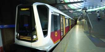Poland Metro of Warsaw Line 2 35 trains 210 vehicles New built 1st train in service: expected Q3/13 Intercar jumper type: rectangular