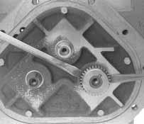 If the gears show signs of corrosion, or do not pry off easily, see To remove corroded rotor gears: below. 2.