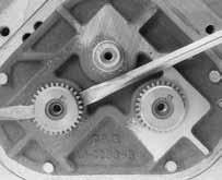 If the gears show signs of corrosion, or do not pry off easily, see To remove corroded rotor gears: below. 3.